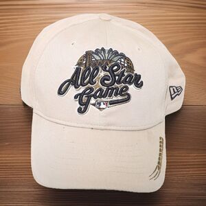 2002 MILWAUKEE - ALL STAR GAME - Embroidered Beige  NEW ERA  Adjustable Hat